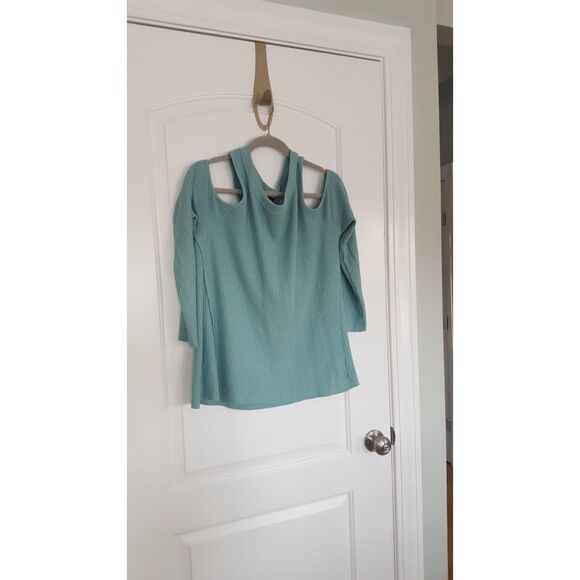 SAVVI Cold Shoulder Thermal Weave Caribbean Blue Long Sleeve top, Large - Picture 3 of 6